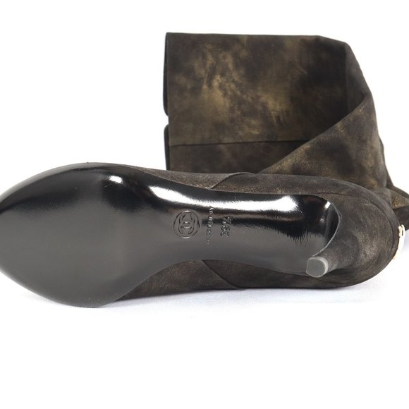 Chanel *BRAND NEW* Leather Knee-High Two-Tone Heeled Boots Size 39-1/2 - Picture 9 of 10